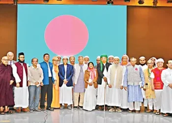 ভারত ইস্যুতে রাজনীতিকদের পর এবার ধর্মীয় নেতারাও এক মঞ্চে