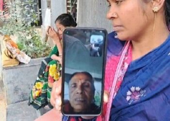 ভারতীয় মিডিয়ায় জোর করে হিন্দু নির্যাতনের গল্প, বিব্রত সংখ্যালঘু সম্প্রদায়ের মানুষ