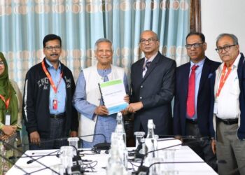 গুমের নির্দেশদাতা হিসেবে শেখ হাসিনার সম্পৃক্ততা পেয়েছে কমিশন : র‌্যাব বিলুপ্তির সুপারিশ