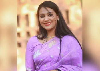 ভারতে পালানোর সময় আলোচিত ছাত্রলীগ নেত্রী নিশি সাতক্ষীরায় গ্রেপ্তার