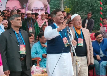 ক্ষমতায় যাওয়ার জন্য একটি দল বেপরোয়া হয়ে উল্টাপাল্টা বলছে : দুলু