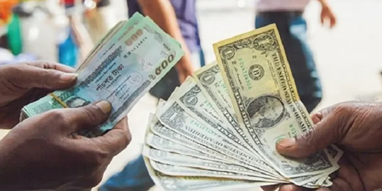 রেমিট্যান্সের জোয়ার : ১৮ দিনে এলো ১৫ হাজার কোটি টাকা