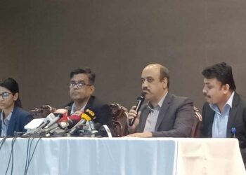 গুম ও জুলাই গণহত্যা : হাসিনাসহ জড়িত ৯৭ জনের পাসপোর্ট বাতিল