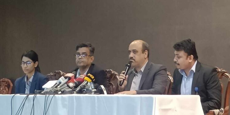 গুম ও জুলাই গণহত্যা : হাসিনাসহ জড়িত ৯৭ জনের পাসপোর্ট বাতিল