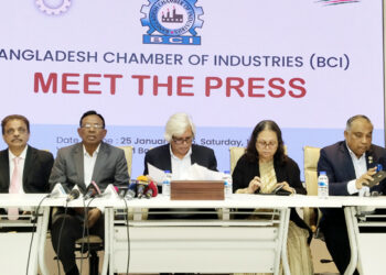 ‘এলডিসি গ্র্যাজুয়েশন না পেছালে অর্থনীতিতে ধস নামতে পারে’