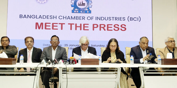 ‘এলডিসি গ্র্যাজুয়েশন না পেছালে অর্থনীতিতে ধস নামতে পারে’