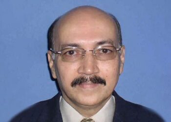 তারেক সিদ্দিক সহ বেবিচকের ৮ কর্মকর্তার বিদেশযাত্রায় নিষেধাজ্ঞা