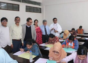 জাবিতে ‘ডি’ ইউনিটের ছাত্রীদের পরীক্ষা সম্পন্ন