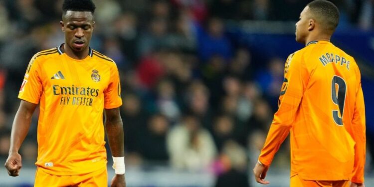 বার্সেলোনার মাটিতে ফের ধরাশায়ী রিয়াল মাদ্রিদ