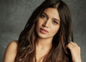 ভারতীয় নারী হিসেবে ভয়, হঠাৎ কেন শঙ্কিত ভূমি?