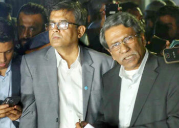 সংস্কার নিয়ে রাজনৈতিক দলগুলোর সঙ্গে শিগগির বৈঠক: আলী রীয়াজ