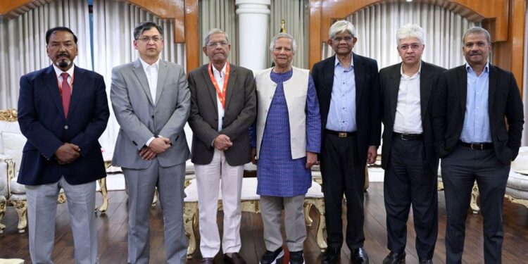 ডিসেম্বরের মধ্যে নির্বাচন করার প্রস্তুতি নিচ্ছে সরকার