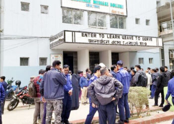 ময়মনসিংহ মেডিকেল কলেজে ছাত্রদল-শিবির ধাওয়া-পাল্টাধাওয়া