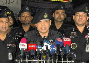 চুরি-ছিনতাই-খুন প্রতিরোধে তৎপরতা বাড়িয়েছে র‍্যাব: ডিজি