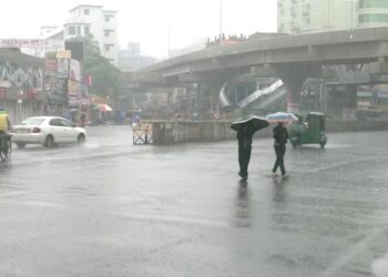 ঢাকায় বছরের প্রথম শিলাবৃষ্টি