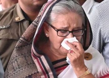 হাসিনার বিদেশ ভ্রমণ ও ডক্টরেট ডিগ্রি পাওয়ার পেছনে ‘রাষ্ট্রীয় অর্থ  অপচয়’: অনুসন্ধানে দুদক