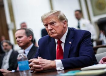 যুদ্ধ ইউক্রেনই শুরু করেছিল, দাবি ট্রাম্পের