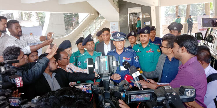 ছিনতাইরোধে শিগগির মাঠে নামবে পুলিশের তিন বিশেষায়িত ইউনিট