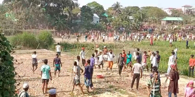 জমিতে হাঁস যাওয়া নিয়ে দু’পক্ষের সংঘর্ষ, আহত ২৫