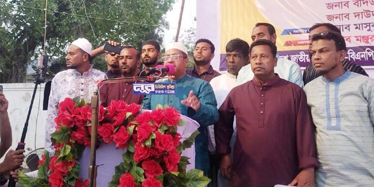 ৮ হাজার রোজাদার নিয়ে বিএনপির ইফতার