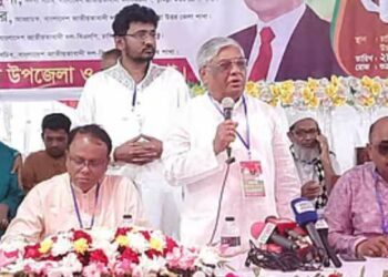 ‌’৩১ বার ফাঁসি দেওয়া হলেও শেখ হাসিনার বিচার শেষ হবে না’