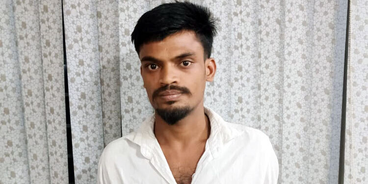 রাজধানীতে ‘কান কাটা’ গ্রুপের ‘ড্যান্ডি রাকিব’ গ্রেফতার