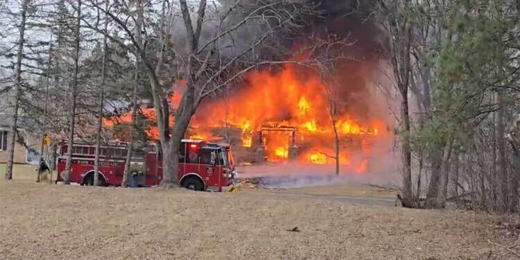 যুক্তরাষ্ট্রে প্লেন বিধ্বস্ত, যাত্রীদের কেউ বেঁচে নেই