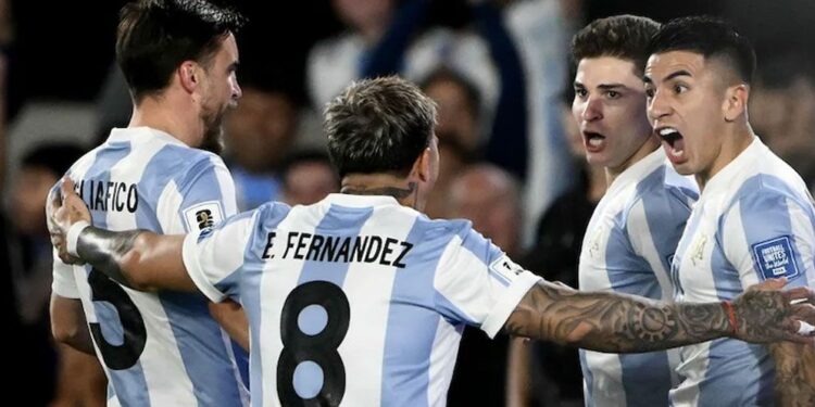 ব্রাজিলের জালে আর্জেন্টিনার এক হালি গোল