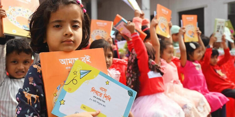 শিগগির শেষ হবে পাঠ্যবই বিতরণ: ডেপুটি প্রেস সচিব