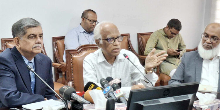 শিক্ষকদের জন্য সুখবর দিলেন বিদায়ী উপদেষ্টা