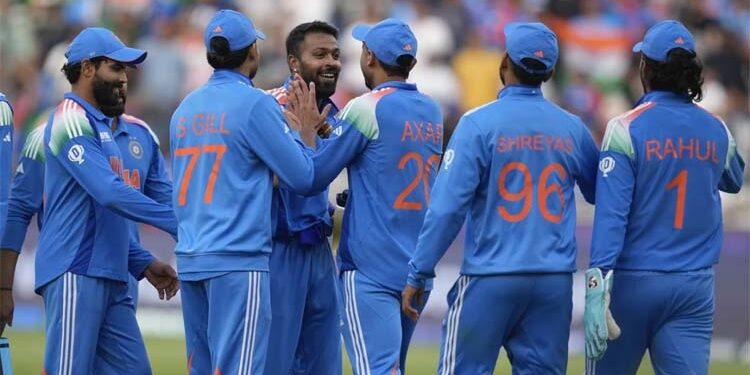 নিউজিল্যান্ডকে হারিয়ে গ্রুপ-চ্যাম্পিয়ন ভারত
