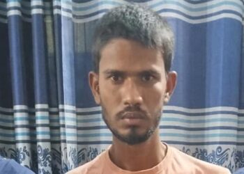 জাল টাকার নোট চলে যায় স্থানীয় দোকান ও এনজিওতে