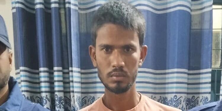 জাল টাকার নোট চলে যায় স্থানীয় দোকান ও এনজিওতে