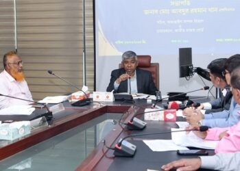 দুর্নীতি বন্ধ করুন, যা চান পাবেন: এনবিআর কর্মকর্তাদের ব্যবসায়ীরা