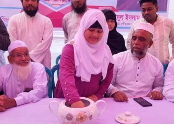 লটারিতে ওমরাহর সুযোগ পেলেন দুই ইমাম