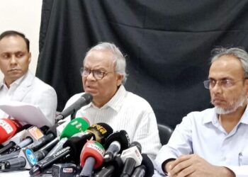 প্রশাসনের ঢিলেঢালার কারণে আসকারা পাচ্ছে দুষ্কৃতকারীরা: রিজভী