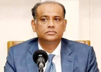 সাবেক ভূমিমন্ত্রীর সোয়া ৫ কোটি টাকা জব্দ