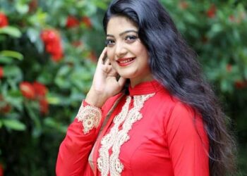 কিসের এত অভিমানে ডুবে আছে সালমা