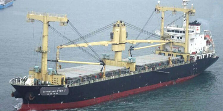 সাড়ে ১১ হাজার টন চাল এলো ভারত থেকে