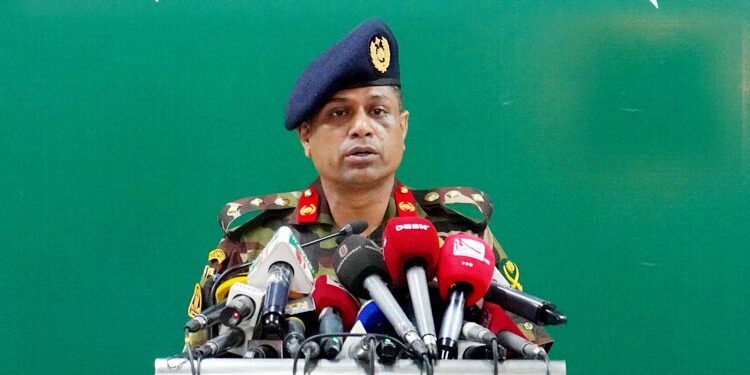 আন্দোলনের নামে সড়ক অবরোধ, পদক্ষেপের কথা জানালো সেনাবাহিনী