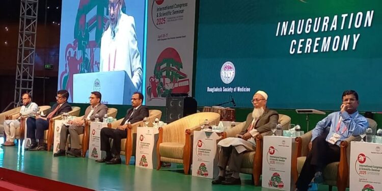 মেডিকেল শিক্ষা এবং সেবাদানে পরিবর্তন আনতে হবে