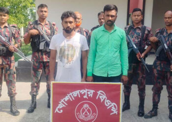 ভারতে প্রবেশের চেষ্টাকালে নারীসহ ৯ বাংলাদেশি আটক