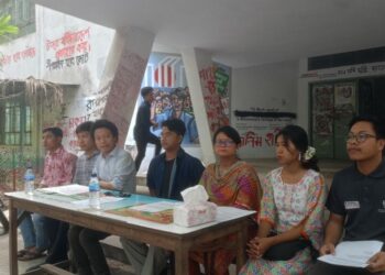 অপহৃত ৫ শিক্ষার্থীর মুক্তির দাবিতে চবিতে সংবাদ সম্মেলন