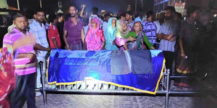 পাওনা টাকা চাওয়ায় দোকানিকে হত্যা, মরদেহ নিয়ে বিক্ষোভ