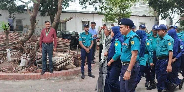 জুলাই গণহত্যা: সাবেক মন্ত্রী-প্রতিমন্ত্রীসহ ১৬ জন ট্রাইব্যুনালে