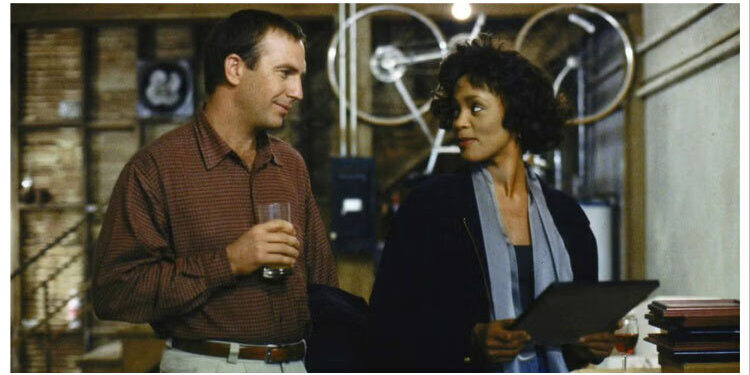 ৯০ দশক মাতানো সেই সিনেমার রিমেক আসছে