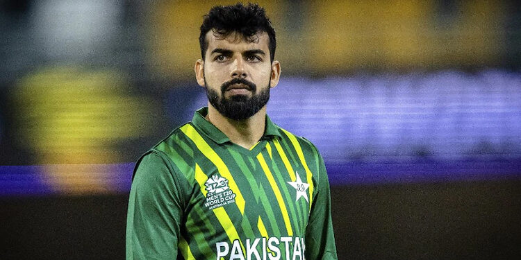 শ্বশুরের প্রভাবে দলে জায়গা দখল, কড়া প্রতিবাদ শাদাবের