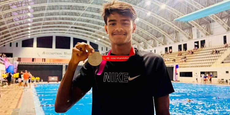 থাই ওপেনে দুই পদক জিতলেন সাঁতারু সামিউল