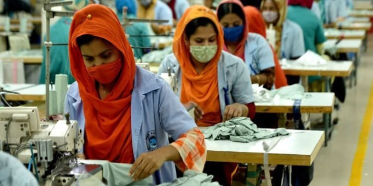 ট্রাম্পের শুল্কনীতি নিয়ে আগামীকাল জরুরি বৈঠক