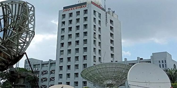 দেশের বিভিন্ন অঞ্চলে বজ্রসহ বৃষ্টির আভাস